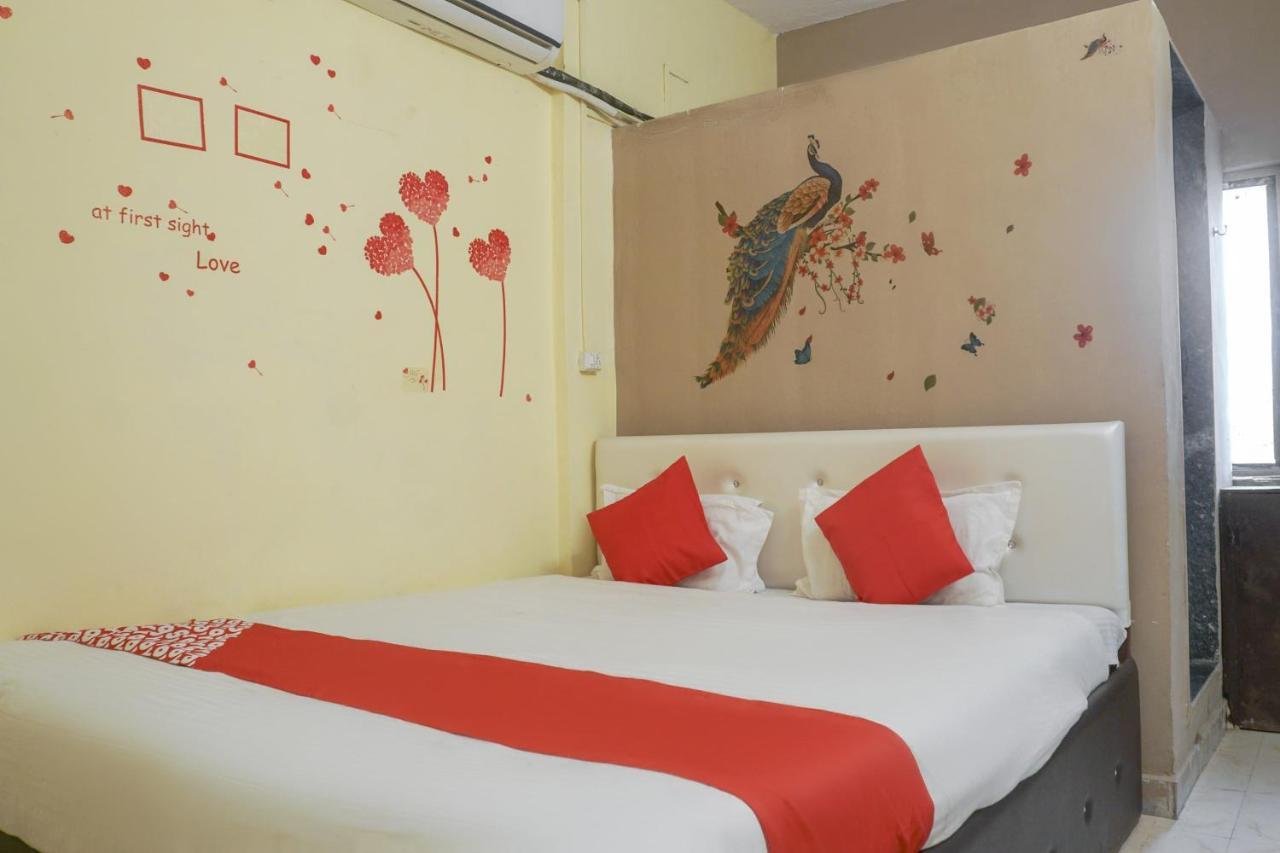 Hotel O R K Hotel Pimpri-Chinchwad エクステリア 写真