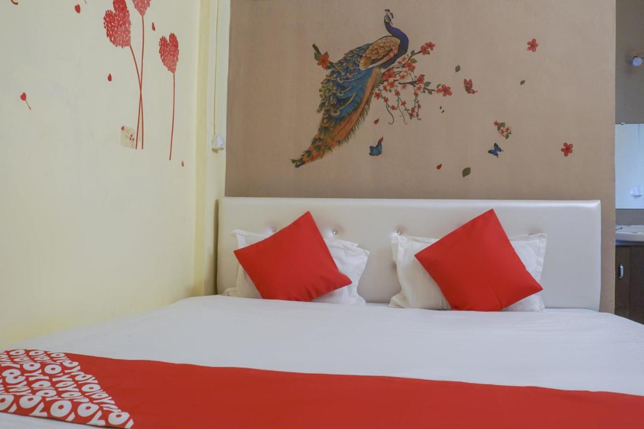 Hotel O R K Hotel Pimpri-Chinchwad エクステリア 写真
